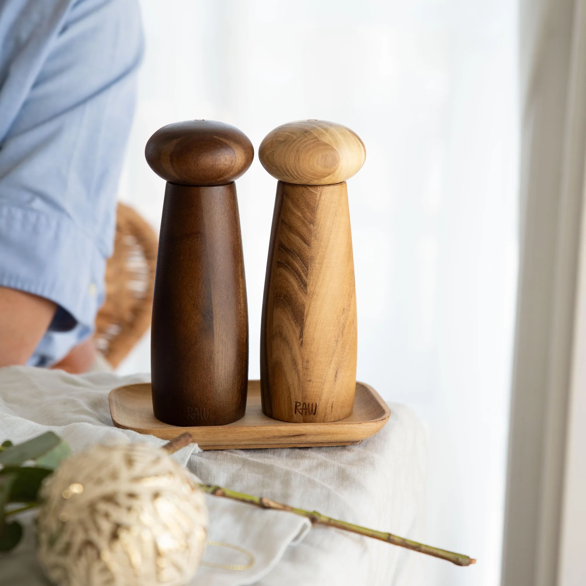 RAW Teak kværnesæt med bakke 3 dele | Miks - Image 2