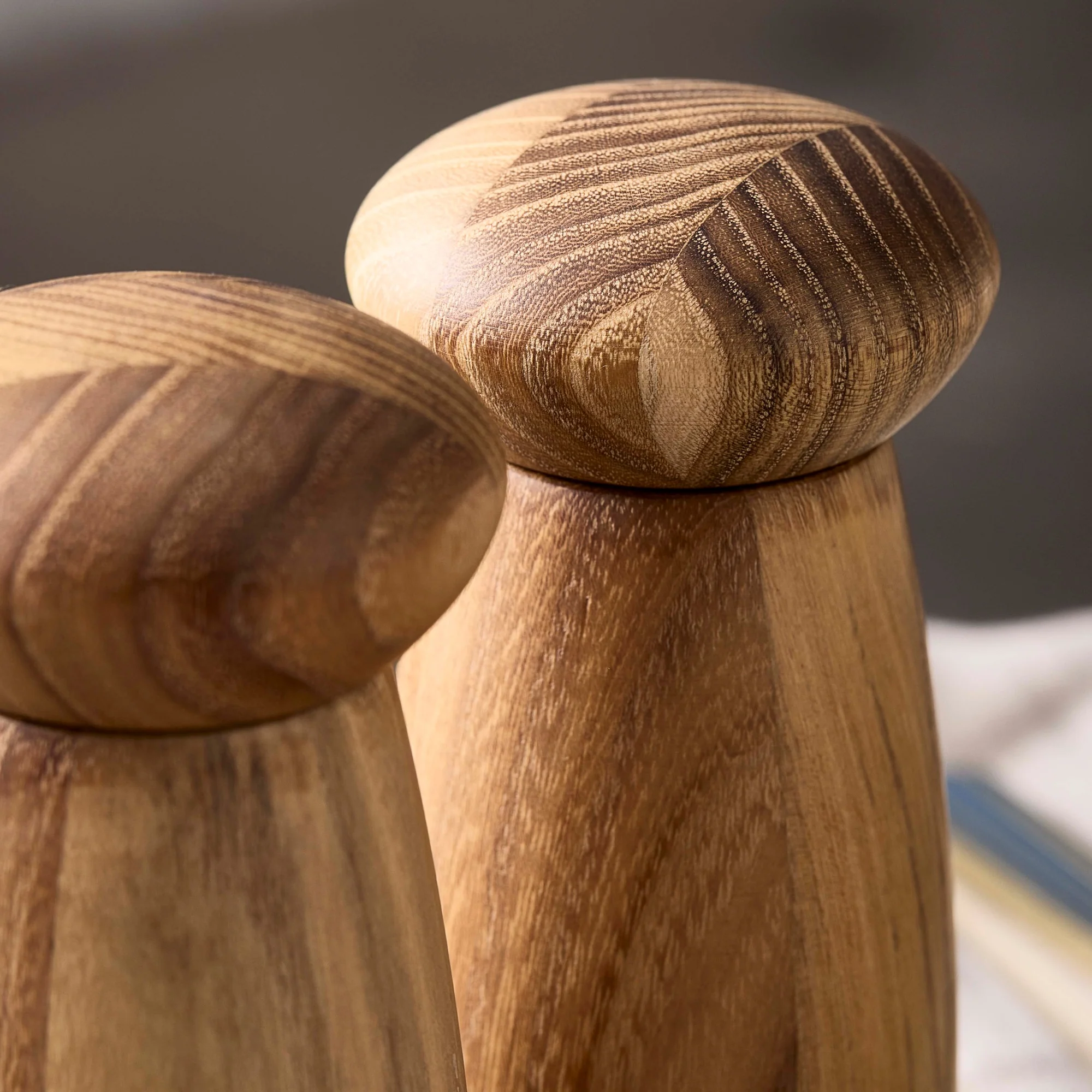 RAW Teak lille kværnesæt med bakke 3 dele | Natural - Image 3